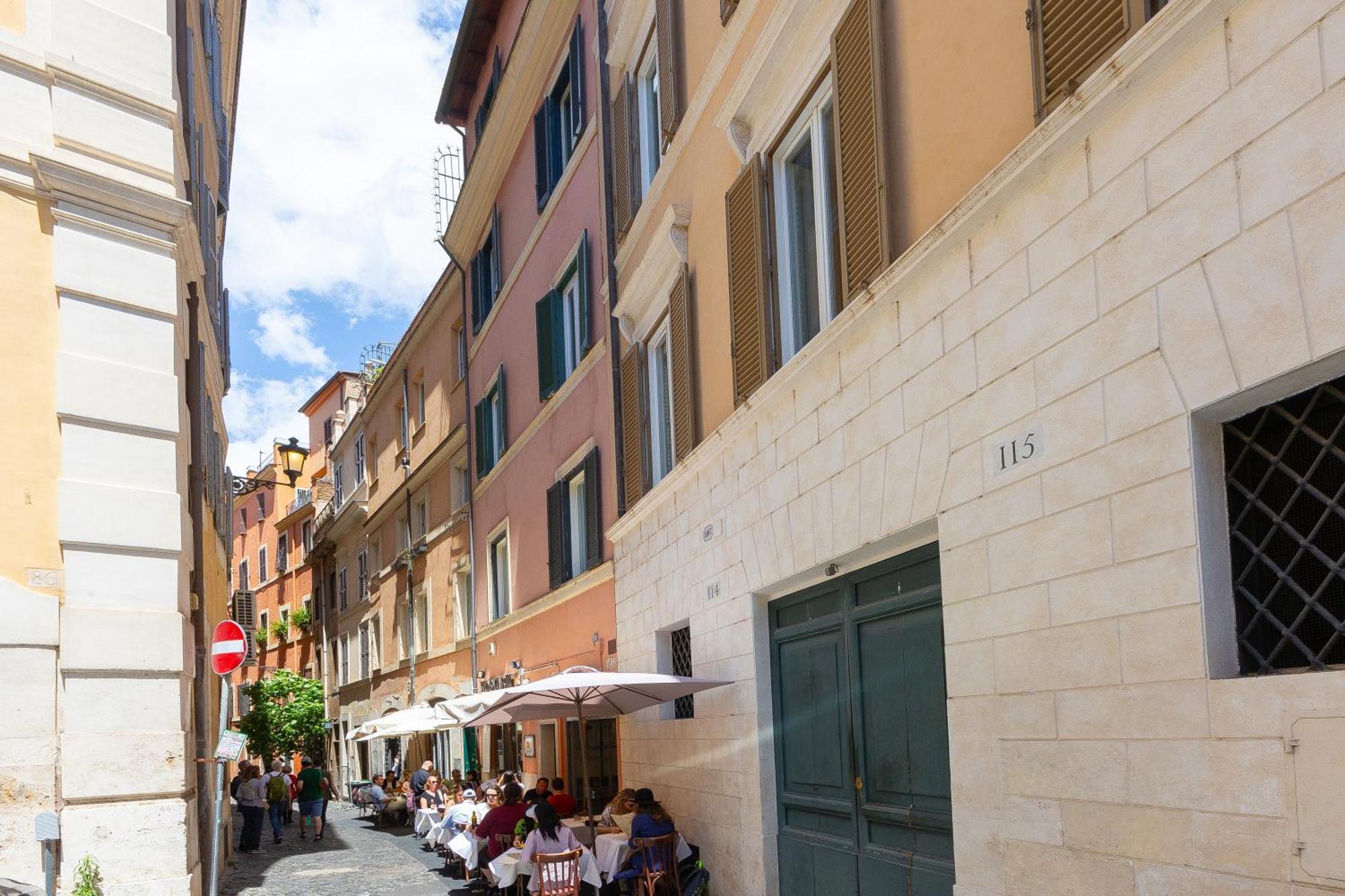 Luxury Trevi Rom